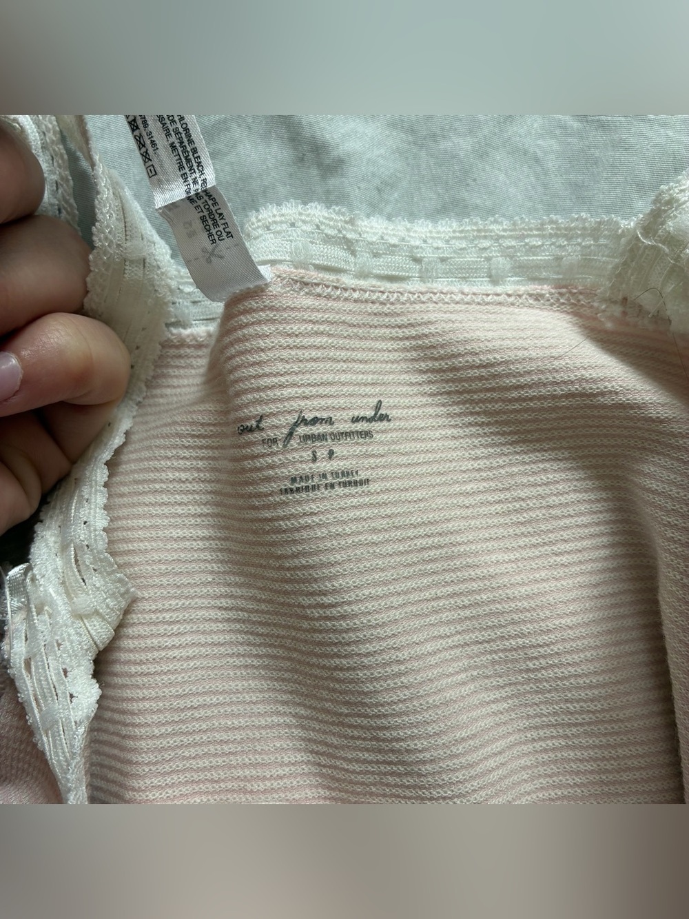 Out From Under for Urban Outfitters pink cropped top - Picture 5 of 6